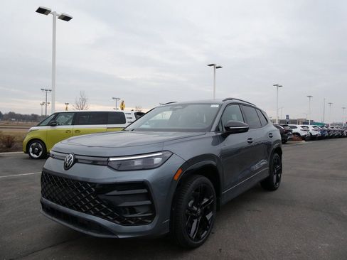 New 2026 Volkswagen Tiguan SE R-Line AWD/4WD image 26