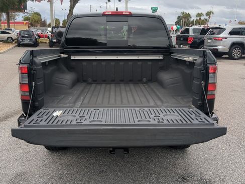 Used 2023 Nissan Frontier PRO-4X w/ Pro Convenience Package image 10