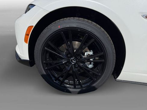 New 2026 MAZDA MX-5 Miata Club RWD image 9