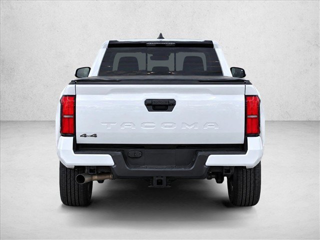 Certified 2025 Toyota Tacoma SR5 AWD/4WD image 14