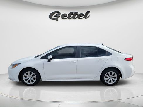 Used 2024 Toyota Corolla LE FWD image 8
