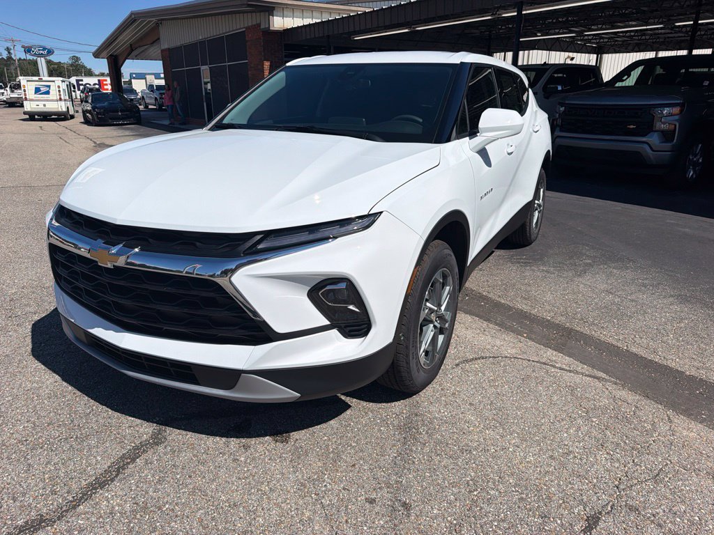 New 2026 Chevrolet Blazer LT FWD image 1