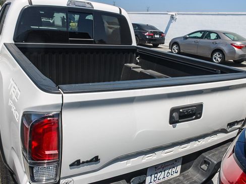 Used 2023 Toyota Tacoma TRD Pro AWD/4WD image 13