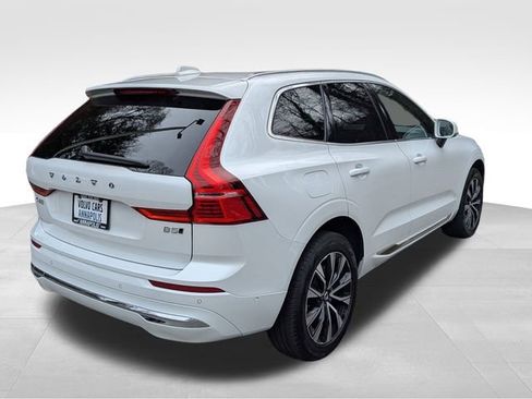 Certified 2023 Volvo XC60 B5 Plus w/ Climate Package image 7