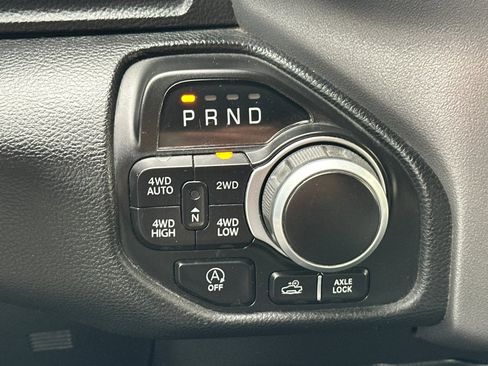 Used 2023 RAM 1500 Big Horn AWD/4WD image 27