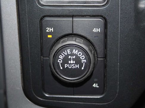 Used 2022 Ford F150 XLT w/ Equipment Group 301A Mid AWD/4WD image 37