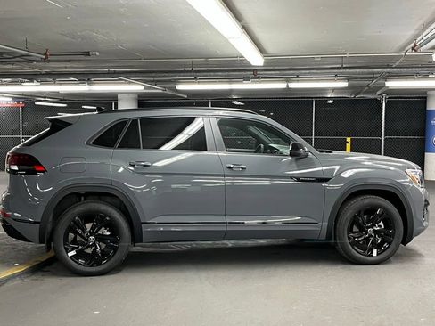 New 2026 Volkswagen Atlas Cross Sport SEL R-Line AWD/4WD image 44