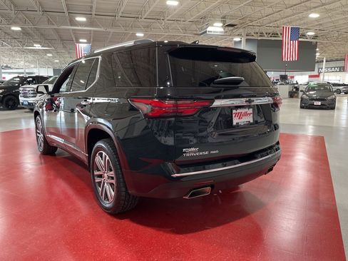 Used 2022 Chevrolet Traverse High Country w/ LPO, Floor Liner Package image 6