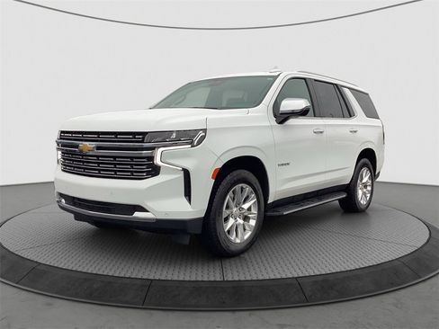 Used 2024 Chevrolet Tahoe Premier image 3