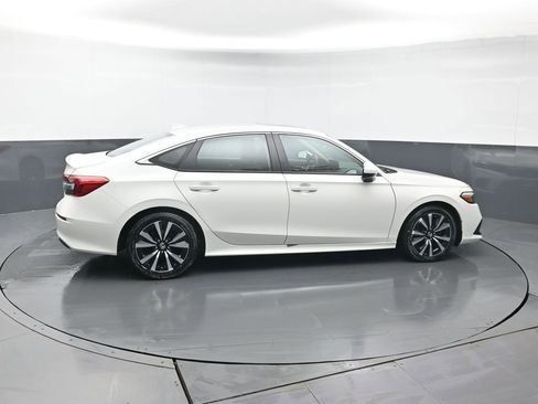 Certified 2024 Honda Civic EX image 8