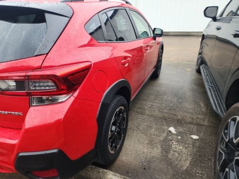 Used 2021 Subaru Crosstrek 2.0i image 10