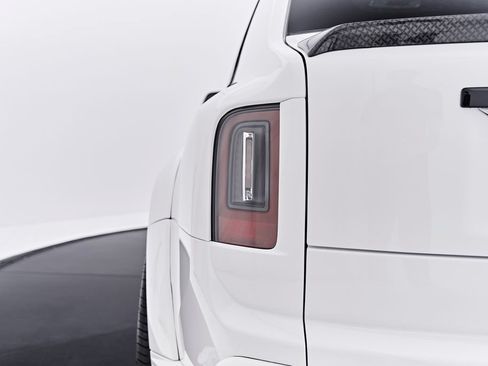 Used 2026 Rolls-Royce Cullinan AWD/4WD image 40