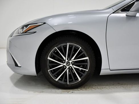 Used 2023 Lexus ES 350 w/ Premium Package image 7