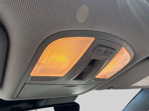 Used 2022 Hyundai Kona Limited AWD/4WD image 32