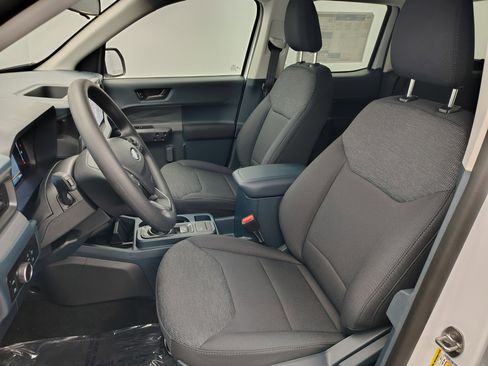 New 2025 Ford Maverick XL image 16