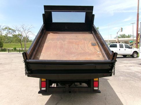 Used 2007 Chevrolet Silverado 2500 W/T w/ Skid Plate Package AWD/4WD image 11
