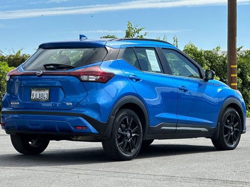Certified 2023 Nissan Kicks SR FWD image 4