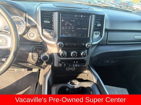 Used 2022 RAM 1500 Big Horn AWD/4WD image 17