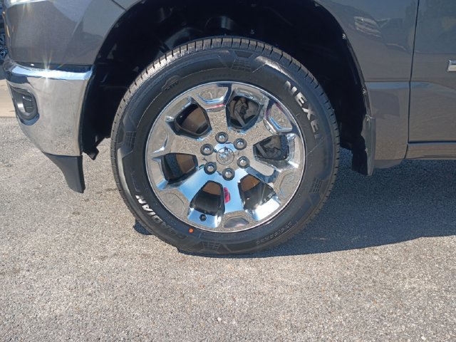 Used 2023 RAM 1500 Big Horn AWD/4WD image 25