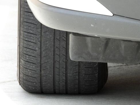 Used 2024 Honda HR-V LX image 34