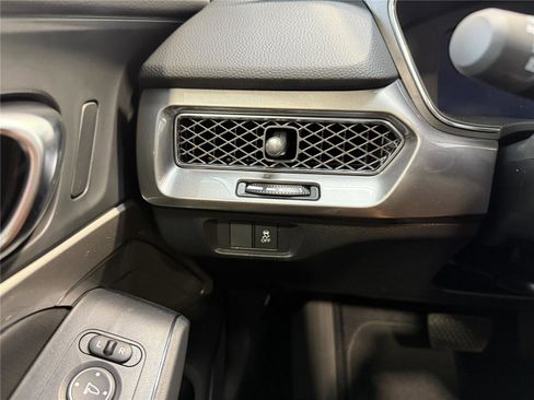 New 2026 Acura Integra image 13