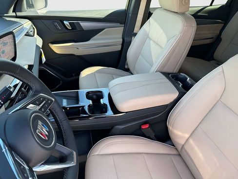 New 2026 Buick Enclave Preferred w/ Power Package image 20