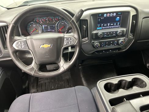 Used 2018 Chevrolet Silverado 1500 LT image 11