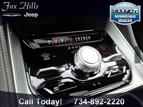 New 2026 Jeep Grand Wagoneer L Limited AWD/4WD image 25