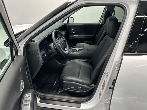 Used 2026 Hyundai Palisade Limited AWD/4WD image 14