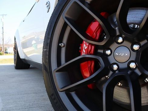 Used 2023 Dodge Challenger SRT Hellcat Widebody image 2