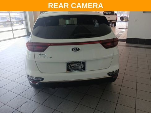 Used 2020 Kia Sportage LX w/ LX Popular Package AWD/4WD image 12