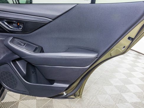 Used 2025 Subaru Outback Premium w/ Popular Package #1A image 46