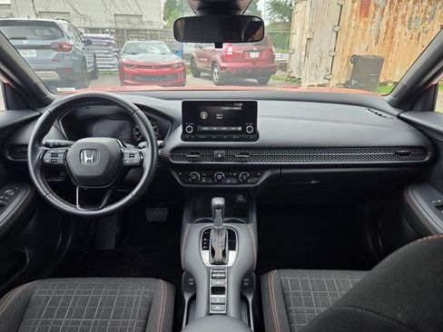 Used 2025 Honda HR-V Sport image 24