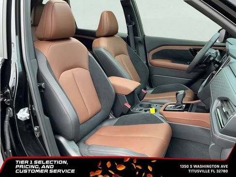Used 2025 Subaru Forester Touring w/ Popular Package - Touring AWD/4WD image 17