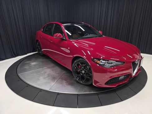 Used 2022 Alfa Romeo Giulia Ti image 57