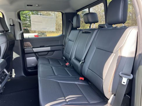 New 2026 Ford F250 Lariat w/ Lariat Premium Package AWD/4WD image 24