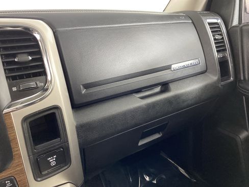 Used 2017 RAM 2500 Laramie w/ Sport Appearance Group AWD/4WD image 33