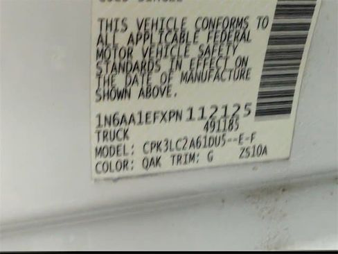 Used 2023 Nissan Titan SV w/ SV Convenience Package image 29