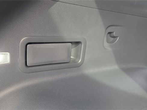 Used 2021 Chevrolet Blazer LT image 35