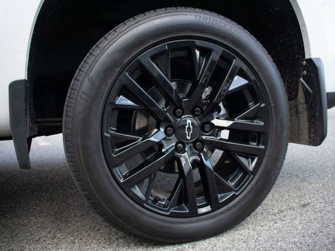 Certified 2025 Chevrolet Silverado 1500 High Country w/ Technology Package image 31