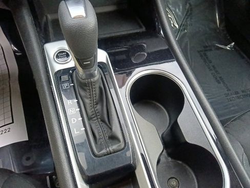 Used 2024 Nissan Altima 2.5 SV image 23