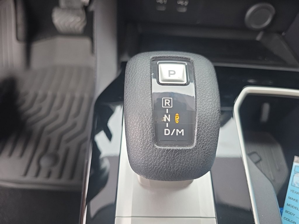 Used 2025 Mitsubishi Outlander ES AWD/4WD image 19