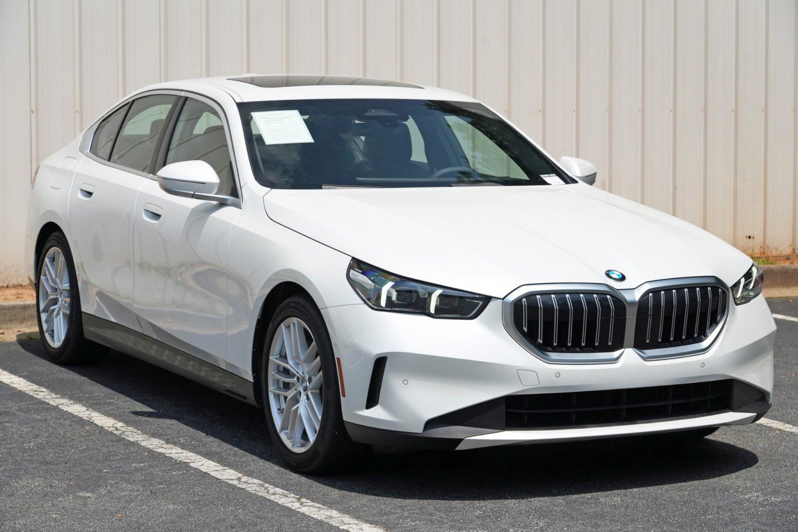 Used 2024 BMW 540i xDrive w/ Convenience Package AWD/4WD image 57