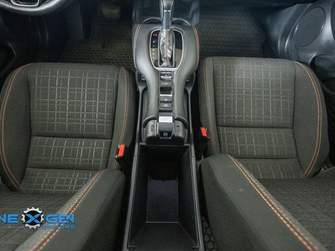 Used 2024 Honda HR-V Sport image 4