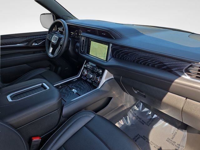Used 2024 GMC Yukon Denali AWD/4WD image 35