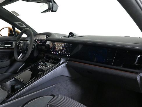 Used 2025 Porsche Panamera Turbo image 17