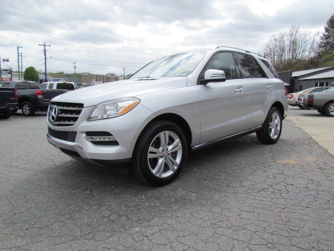 Used 2014 Mercedes-Benz ML 350 4MATIC image 3