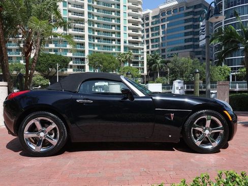 Used 2007 Pontiac Solstice GXP w/ Premium Package RWD image 4