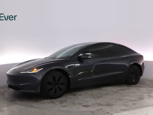 Used 2025 Tesla Model 3 Long Range RWD image 18