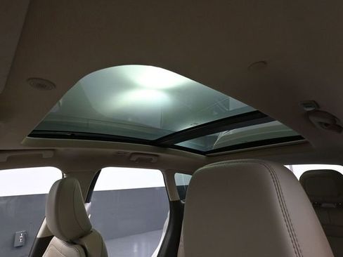 Used 2024 Lincoln Corsair AWD w/ Equipment Group 101A image 26